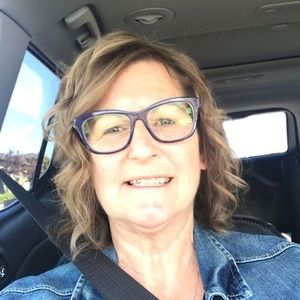 Meet your Posher, Leigh-anne